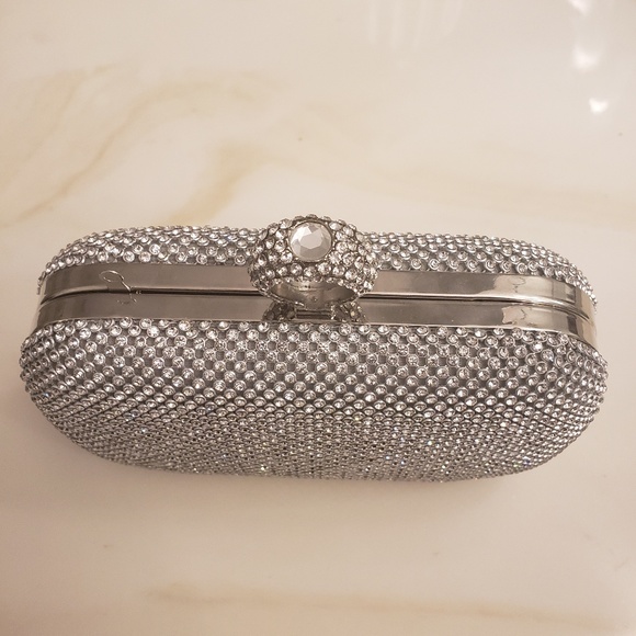 Crystal Evening Small Finger Clutch - Picture 3 of 3